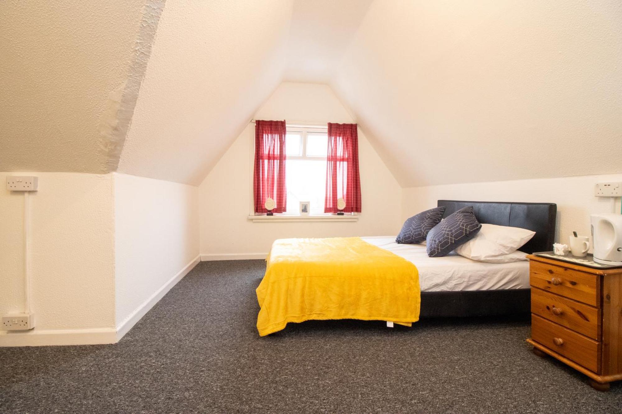 Pebbles Guest House Quad Room 10 Southampton Exterior foto